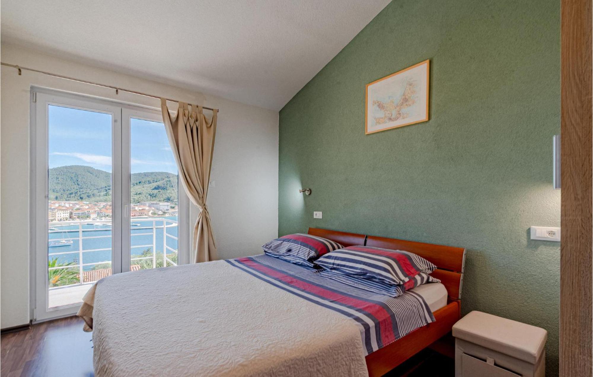 Stunning Apartment In Vela Luka With Wifi Ngoại thất bức ảnh