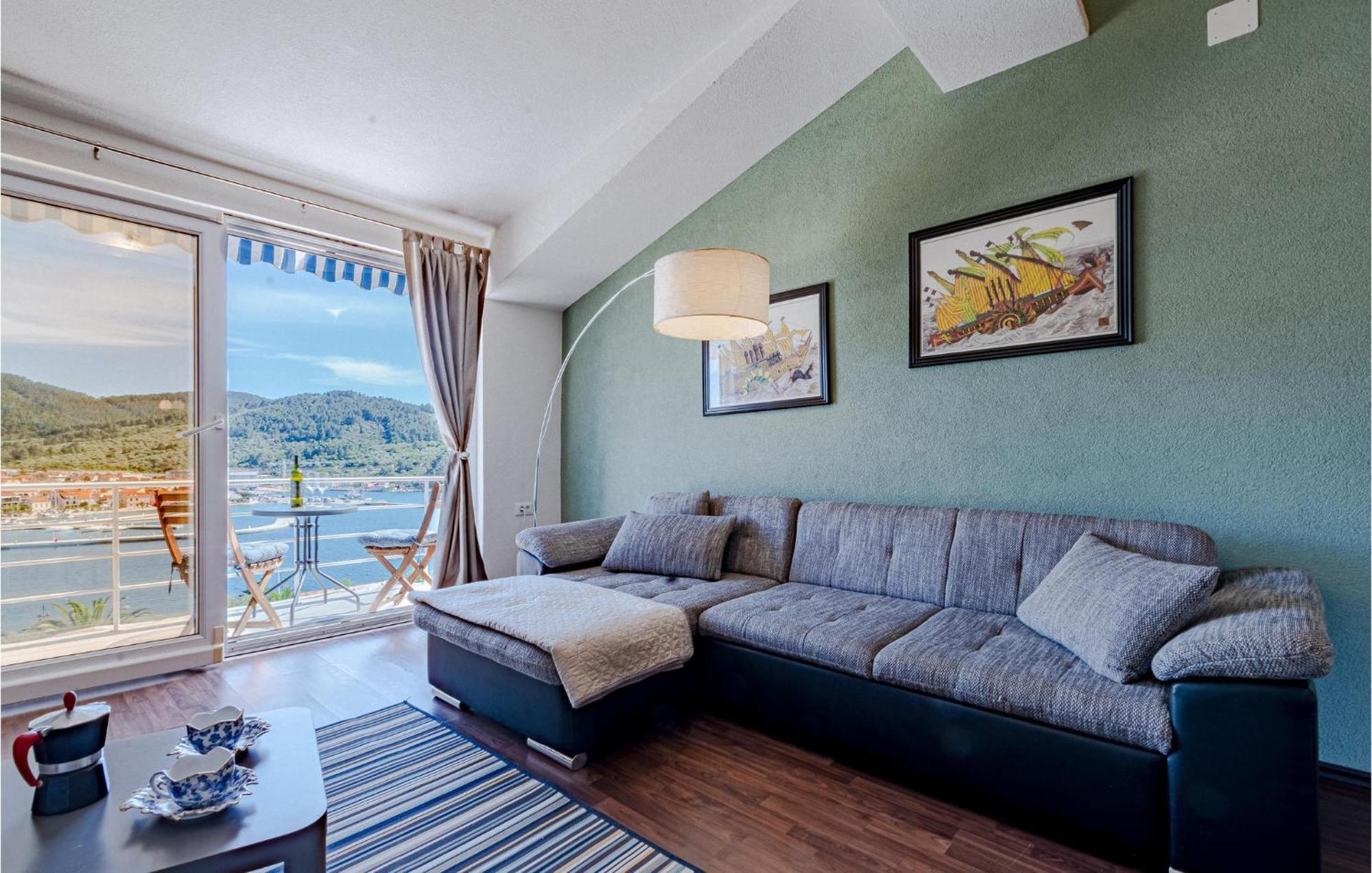 Stunning Apartment In Vela Luka With Wifi Ngoại thất bức ảnh